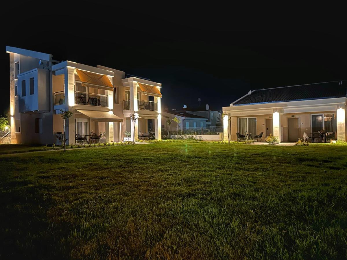 Bianco Mare Studios-Apartments Kalyves Polygyrou Экстерьер фото