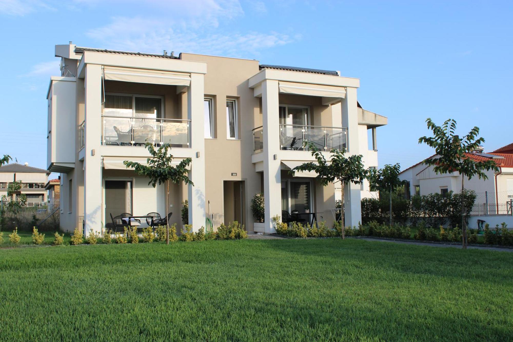 Bianco Mare Studios-Apartments Kalyves Polygyrou Экстерьер фото